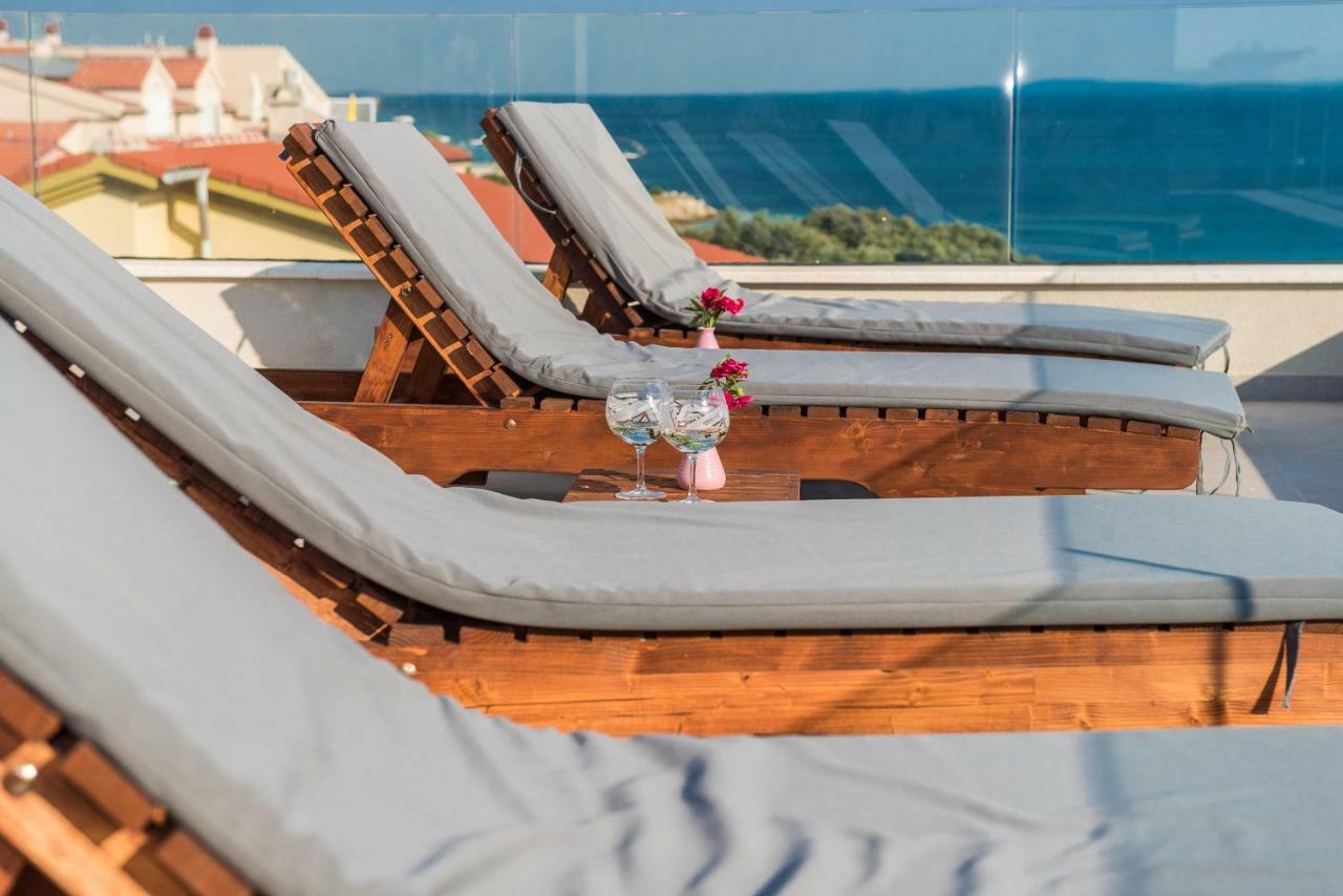 Luxury Penthouse Daire Mandre Dış mekan fotoğraf